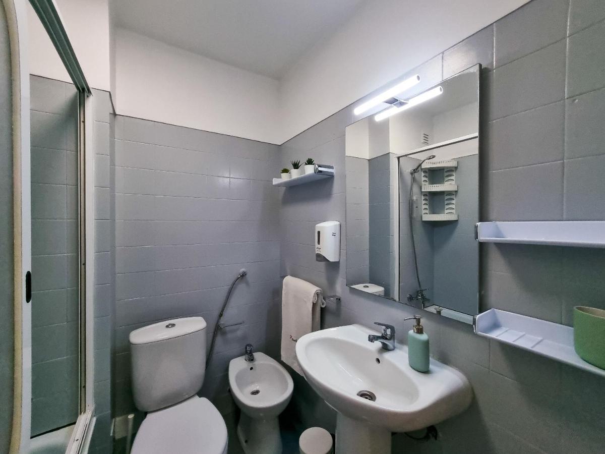 شقة Flh Faro Family Flat With Balcony المظهر الخارجي الصورة