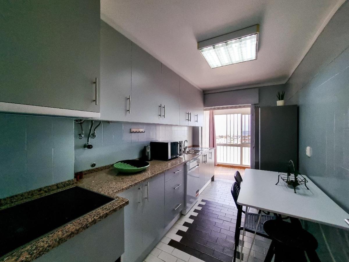 شقة Flh Faro Family Flat With Balcony المظهر الخارجي الصورة